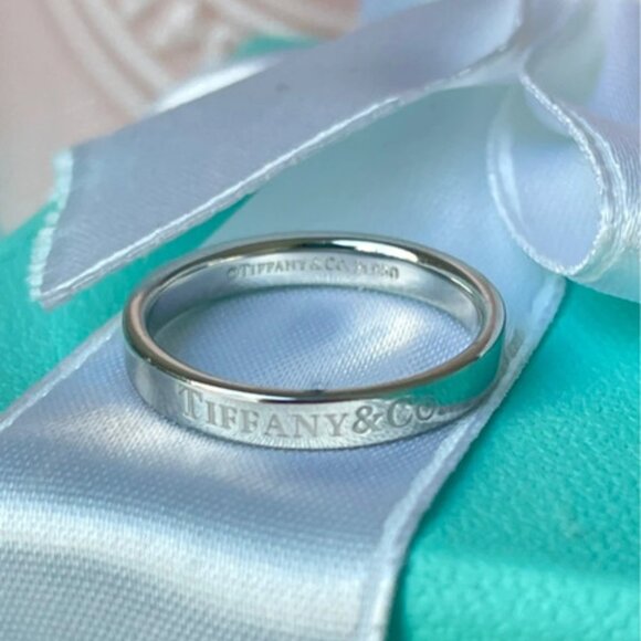 Tiffany & Co. Flat Band Ring in Platinum size 6.75 NEW $1350